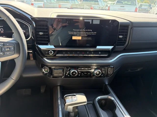 New 2026 Glacier White Tricoat GMC SLT image 20