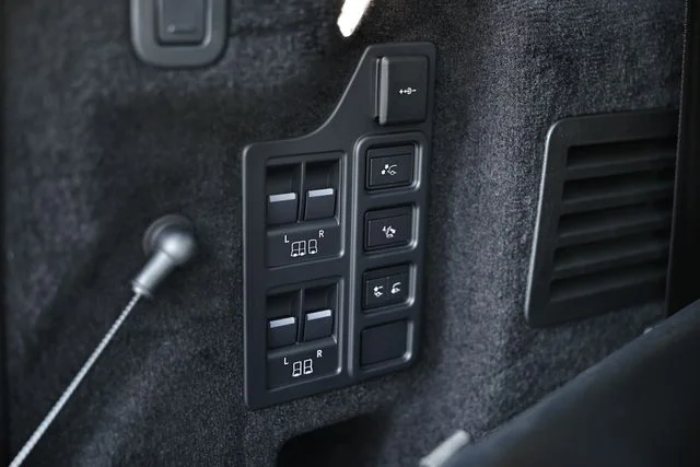 New 2026 Varesine Blue Land Rover  Tempest Edition image 38