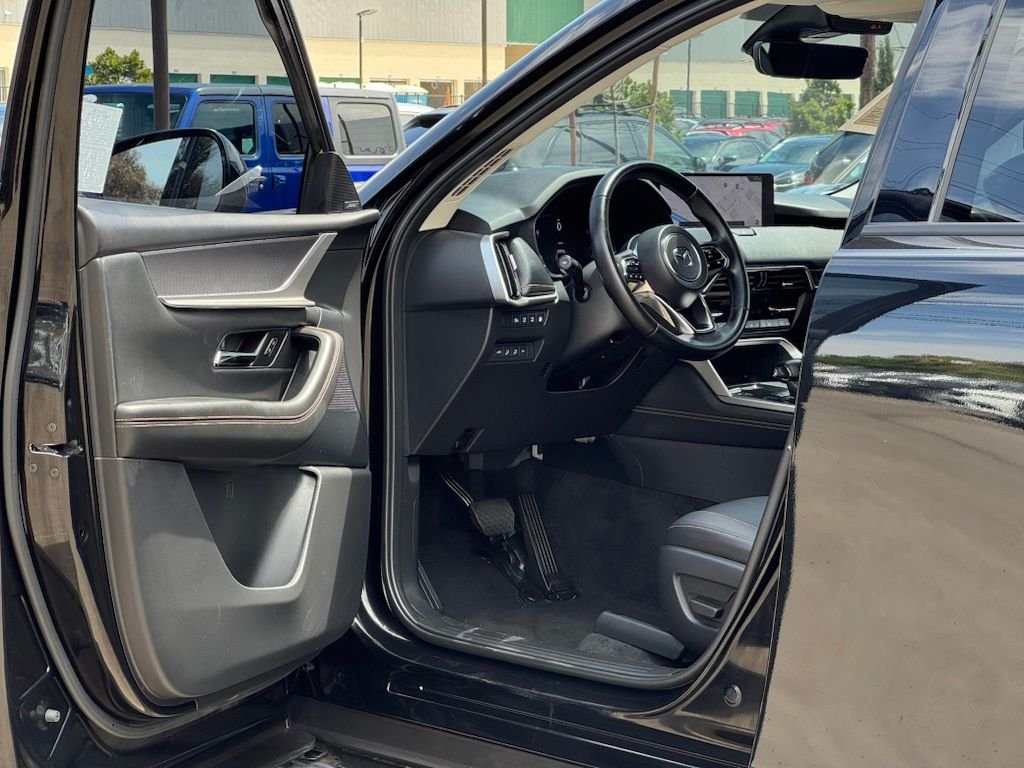 Certified Used 2025 Jet Black Mazda Premium image 8