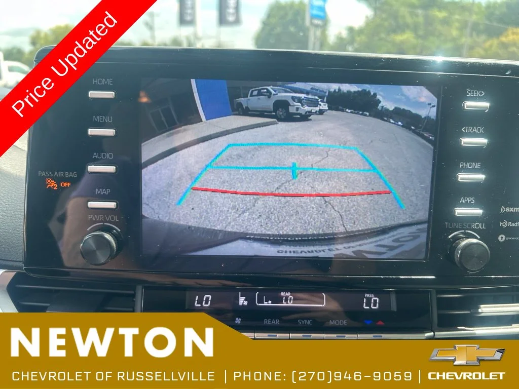 Used 2022 Gray Toyota LE image 11