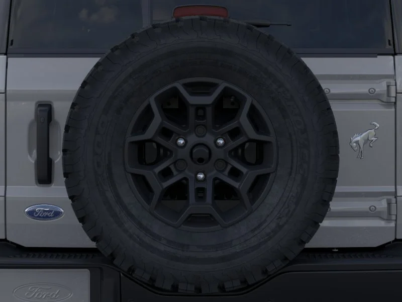 New 2026 Avalanche Gray Ford Badlands image 49