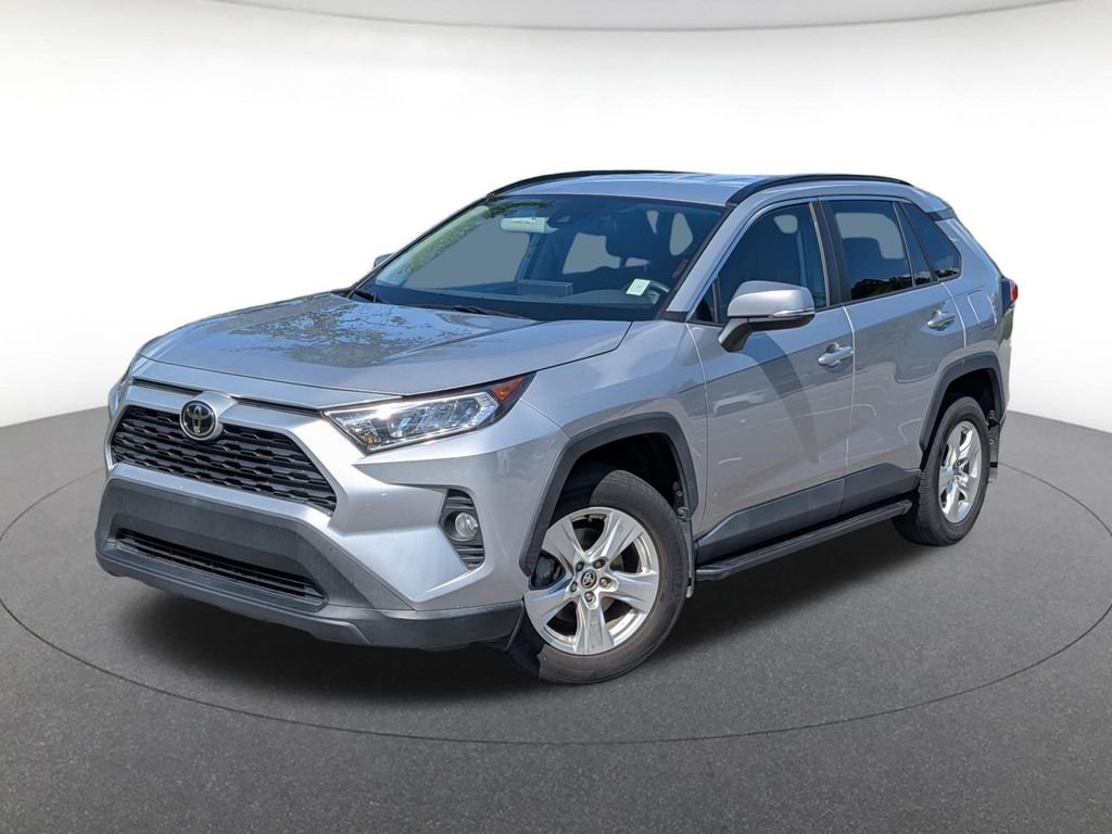 Used 2021 Silver Toyota XLE image 1