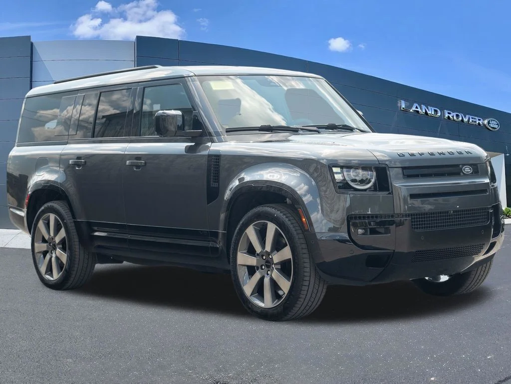 New 2026 Carpathian Grey Land Rover V8 image 3