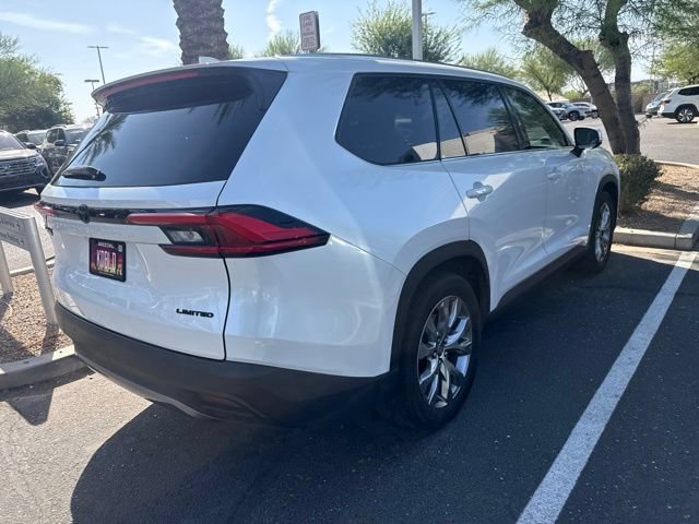 Used 2024 Pearl Toyota XLE image 6