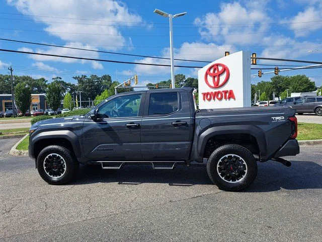 2026 Toyota Tacoma TRD Off Road - Photo 9