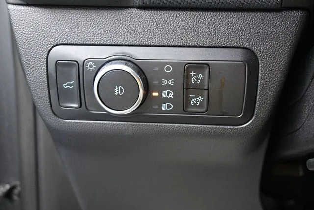 Certified Used 2025 Gray Metallic Ford Outer Banks image 37