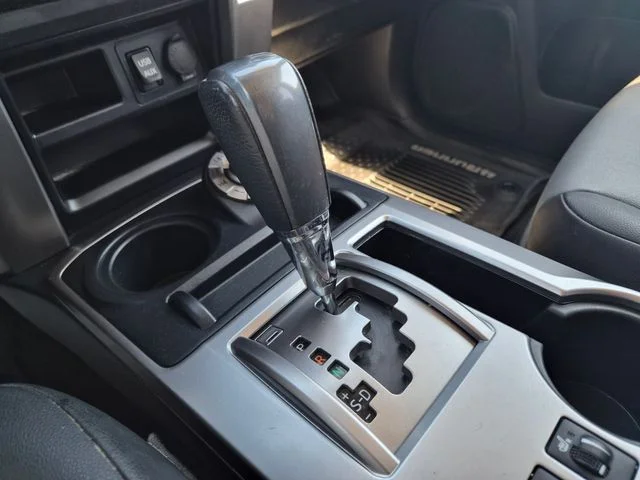 Used 2019 Silver Toyota SR5 Premium image 29