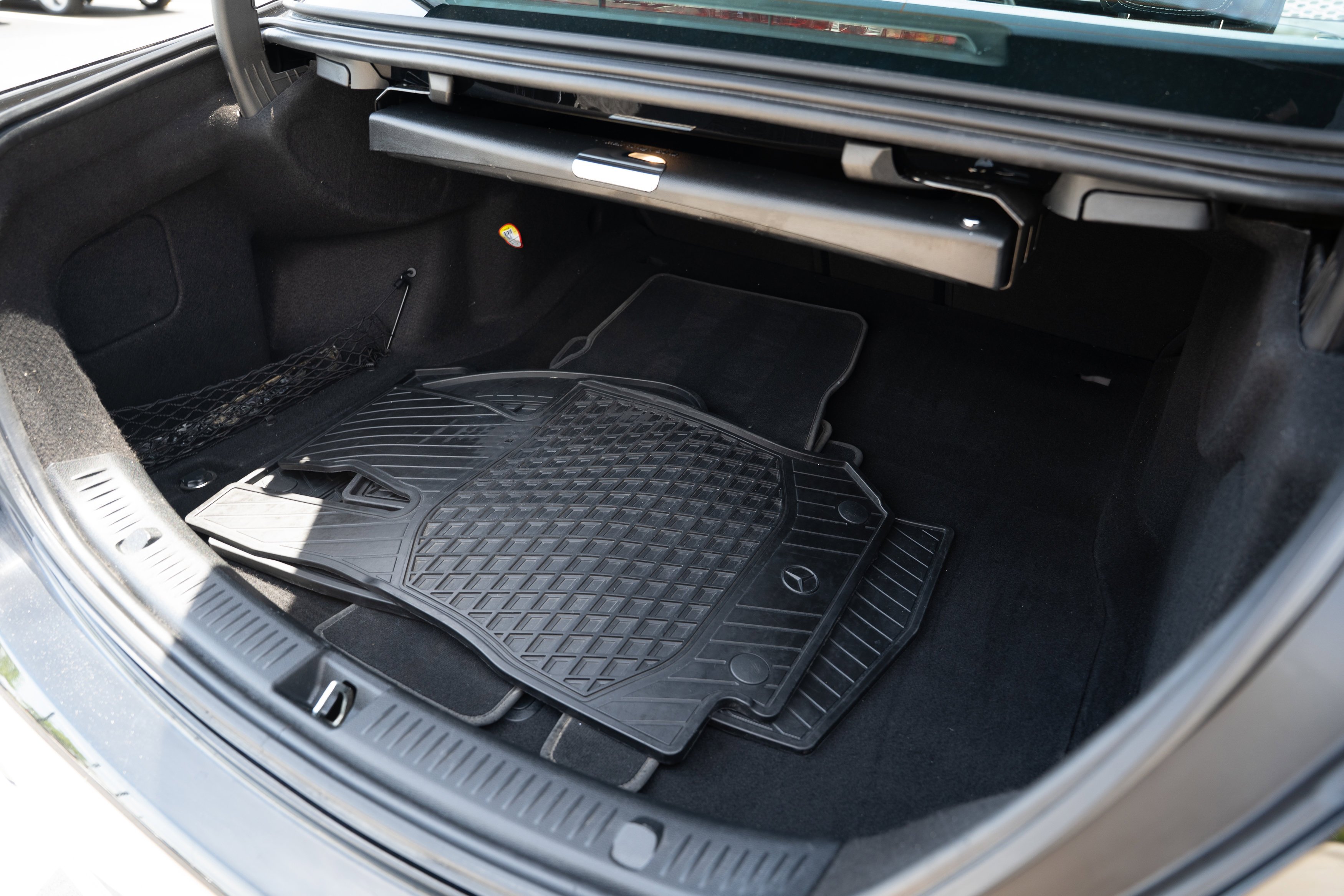 Used 2018 Black Mercedes-Benz E 300 image 30
