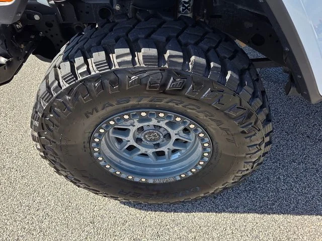 Used 2020 White Jeep Rubicon image 17