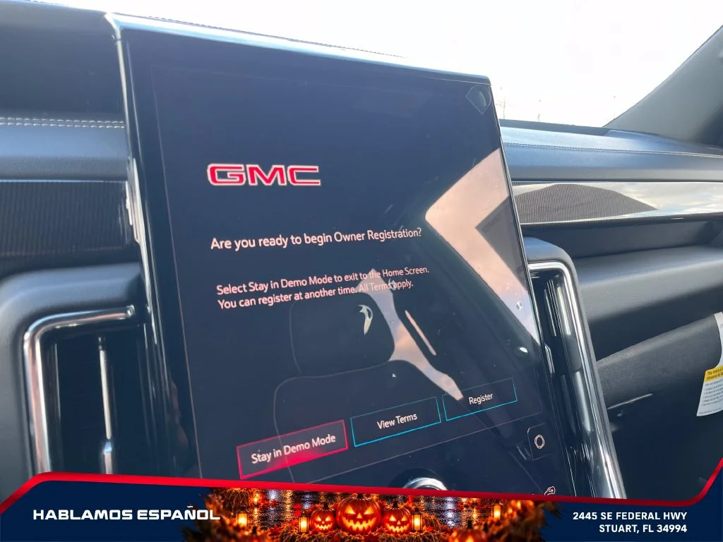 New 2027 Onyx Black GMC Elevation image 28