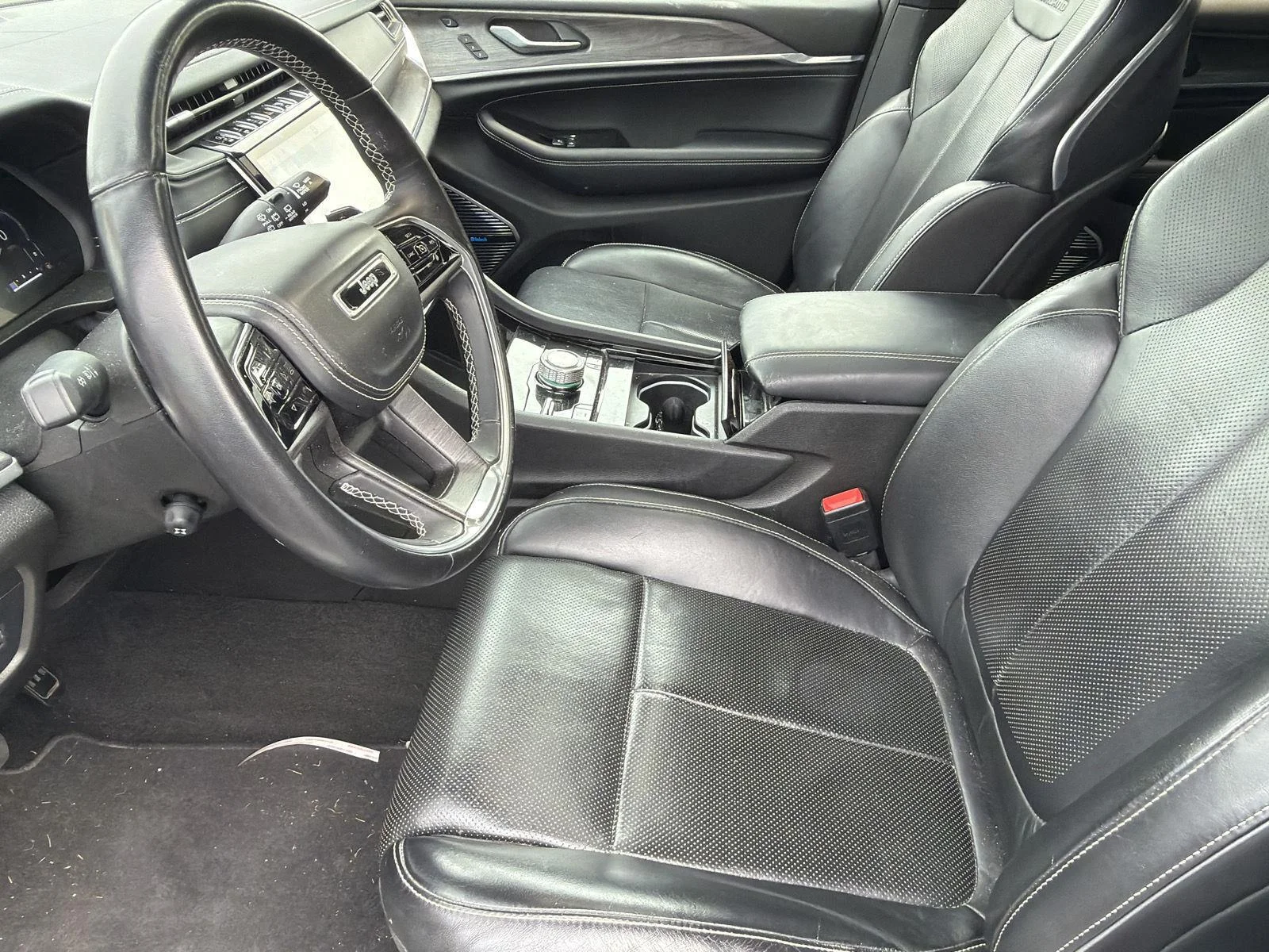 Used 2021 Bright White Clearcoat Jeep Overland image 13