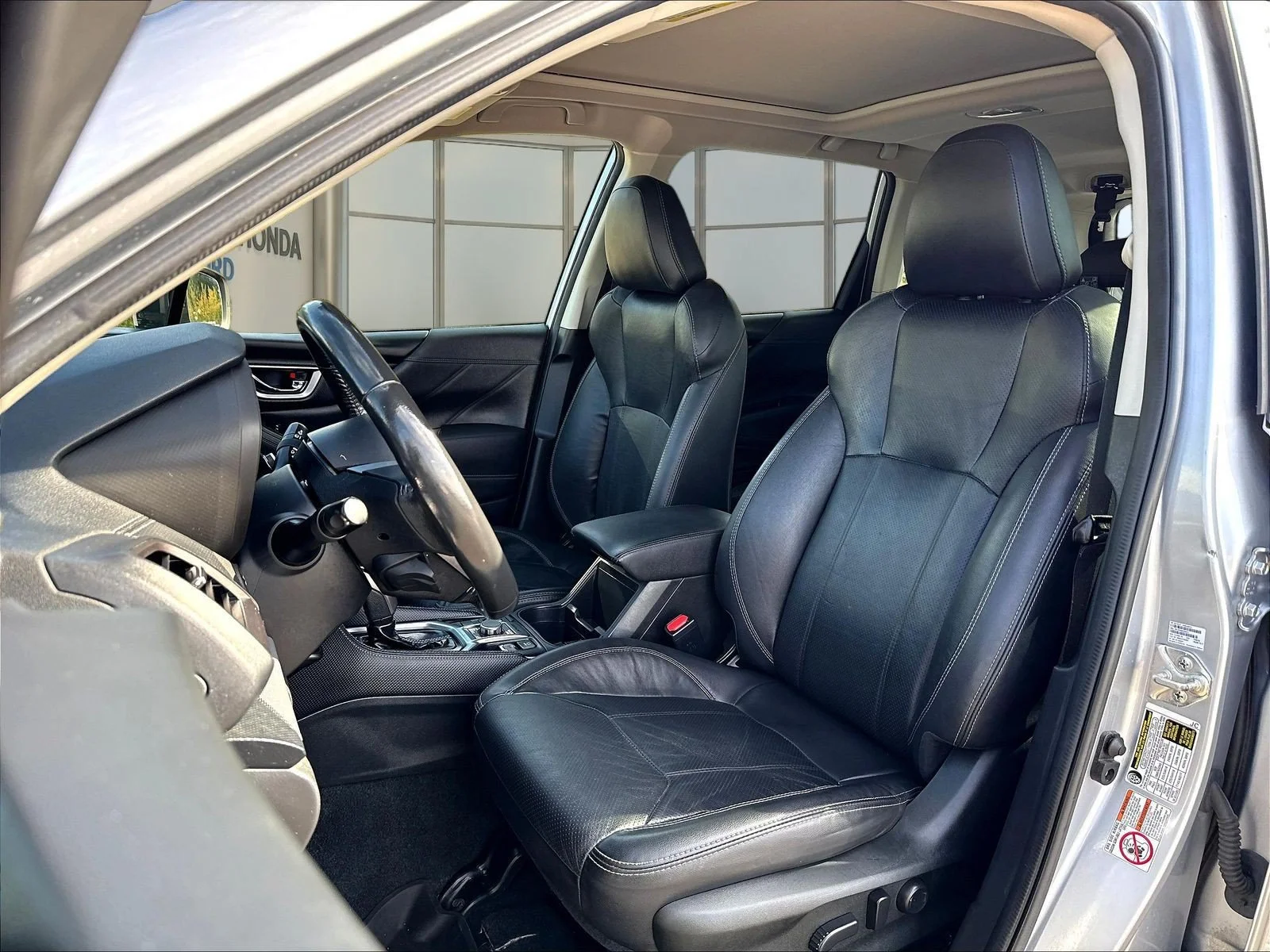 Used 2020 Ice Silver Metallic Subaru Limited image 24