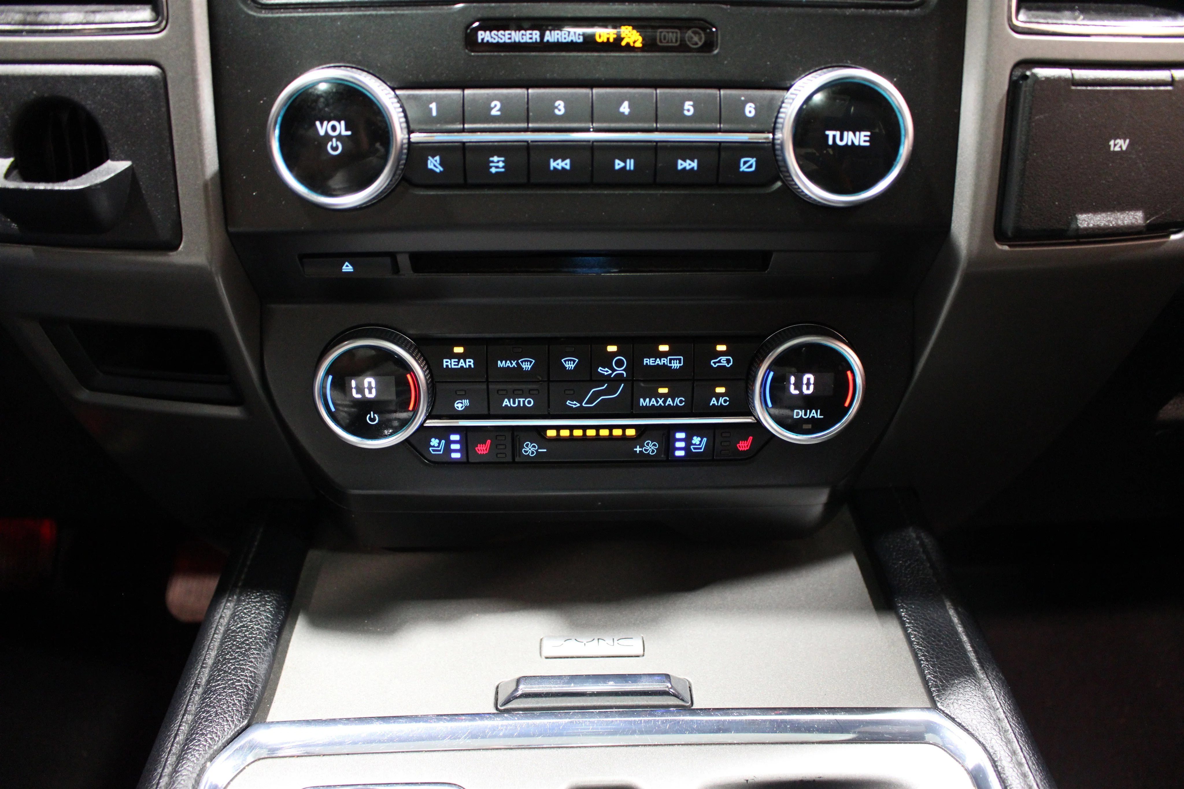 2018 Ford Expedition XLT - Photo 18