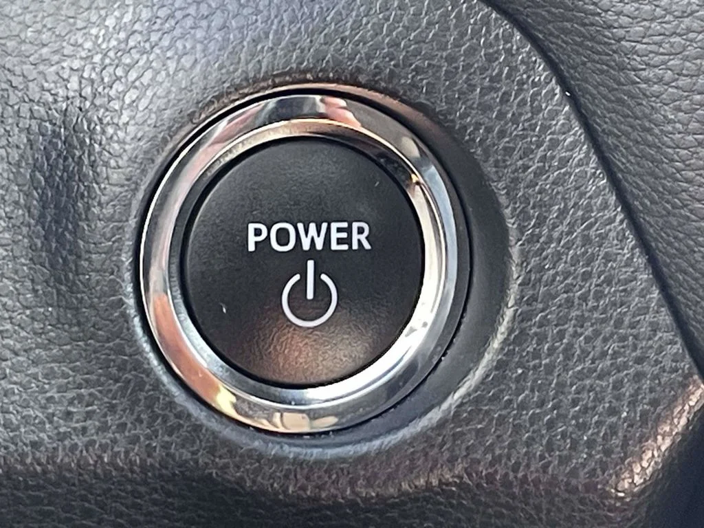 Certified Used 2024  Toyota XLE Premium image 33