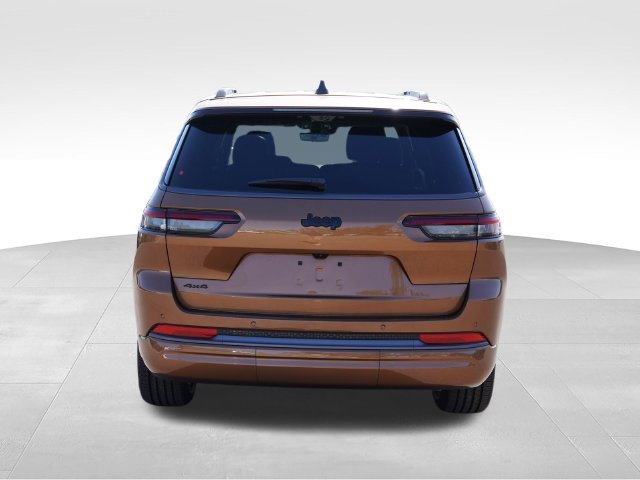 New 2027 Copper Shino Metallic Clear-Coat Paint Jeep Limited Reserve image 4