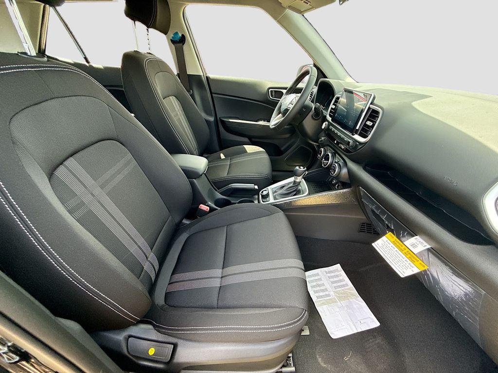New 2026 Onyx Black Hyundai SEL image 20
