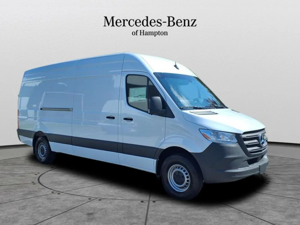 2025 Mercedes-Benz Sprinter 2500 170 WB HO High Roof's photo