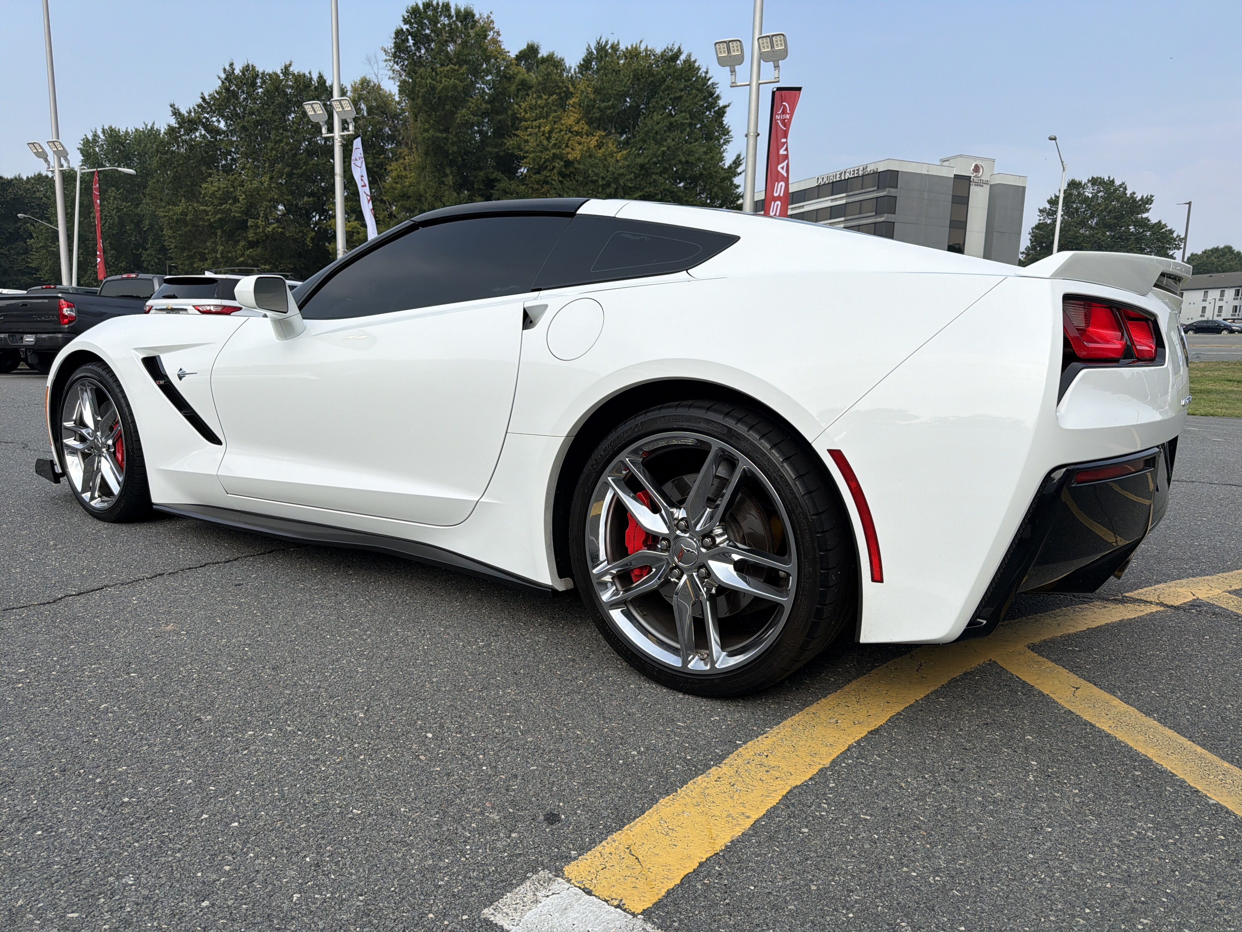 Used 2015 Arctic White Chevrolet Z51 2LT image 3