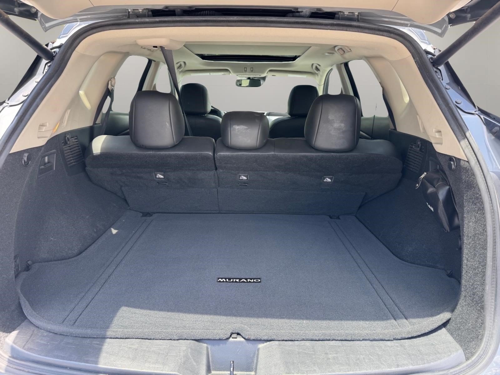 Used 2022 Boulder Gray Pearl Nissan Platinum image 12