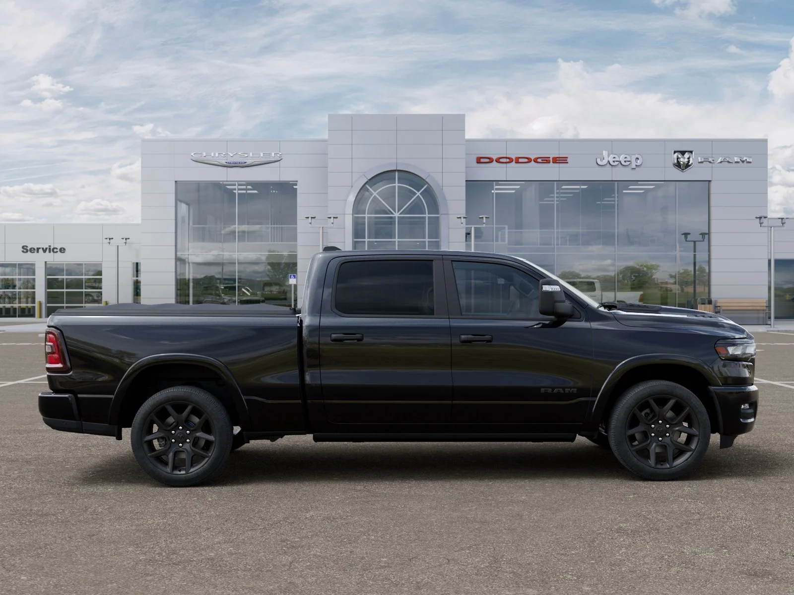 New 2026 Diamond Black Crystal Pearl-Coat Exterior Paint RAM Laramie image 48