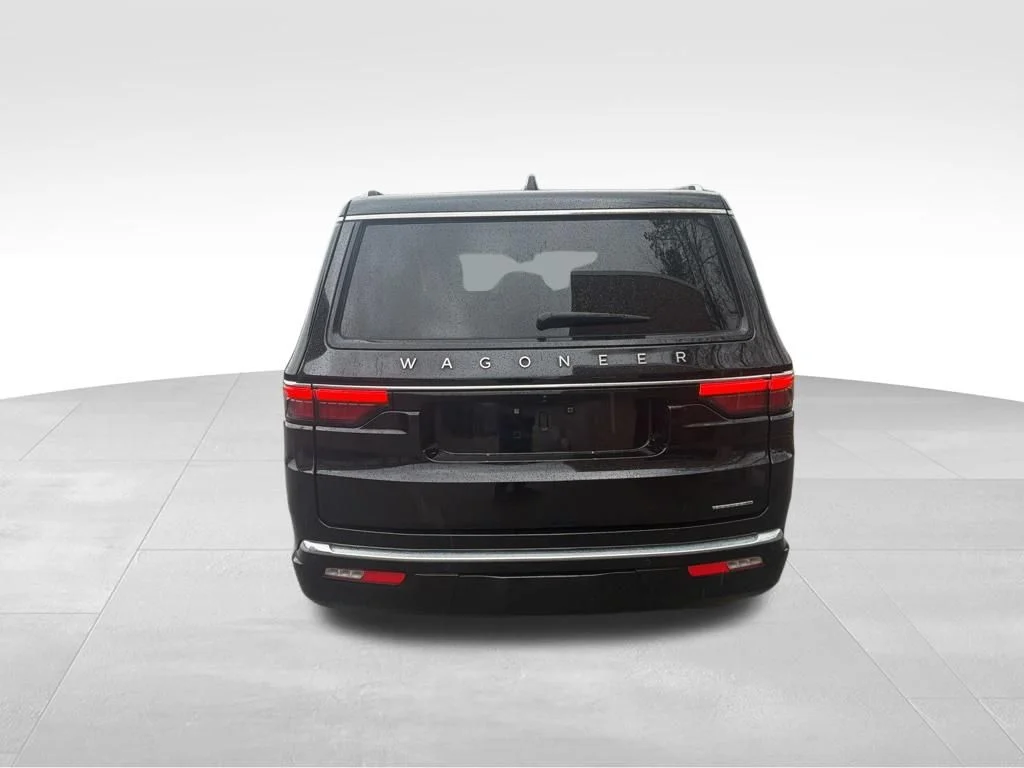 Used 2024 Black Jeep Series II image 4