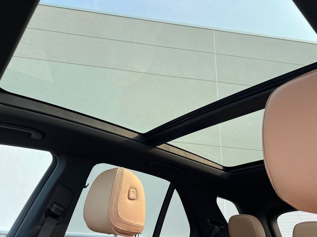 New 2026 Polar White Mercedes-Benz GLE 450 image 24
