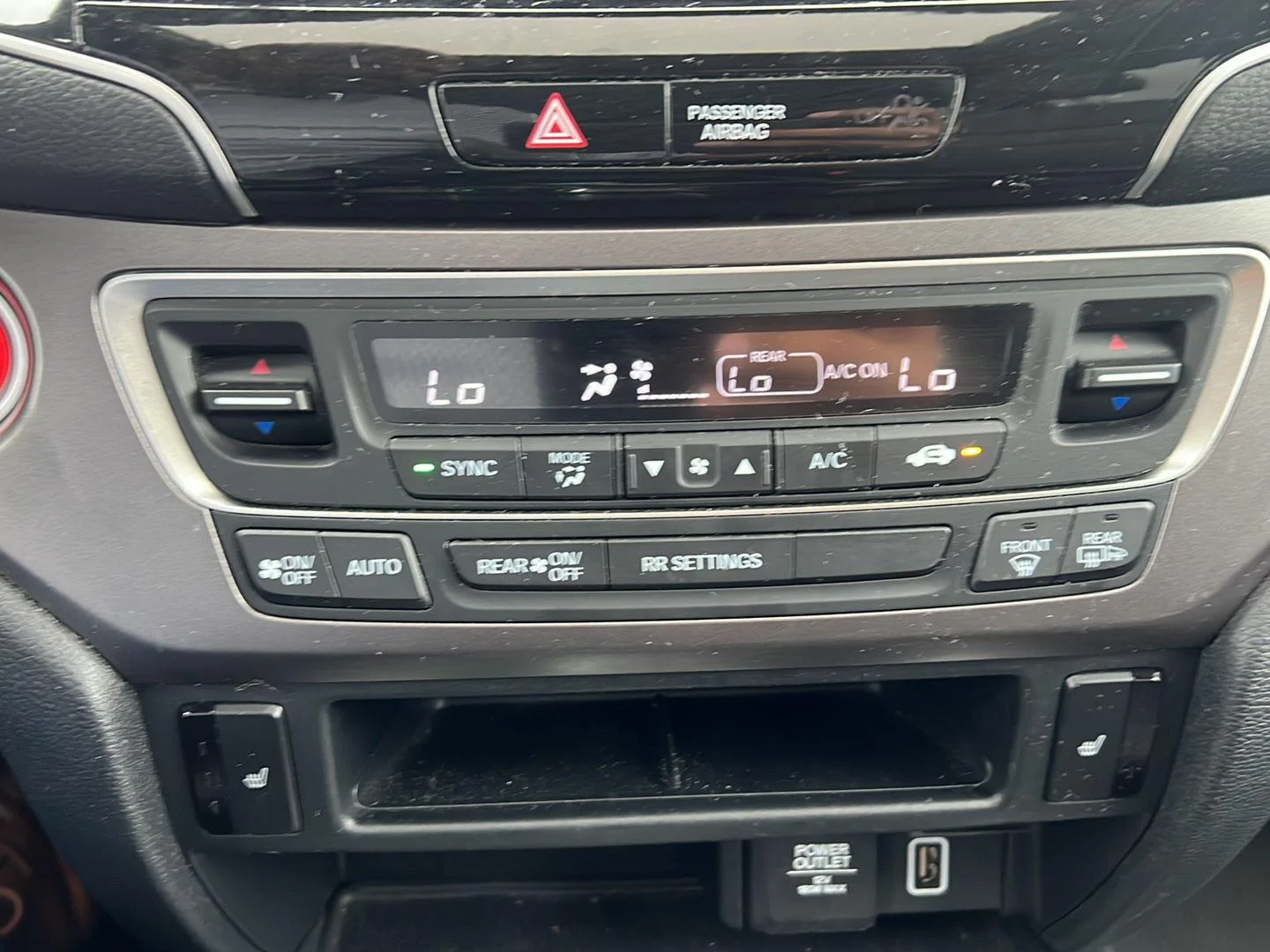 Used 2021 Platinum White Pearl Honda EX-L image 9