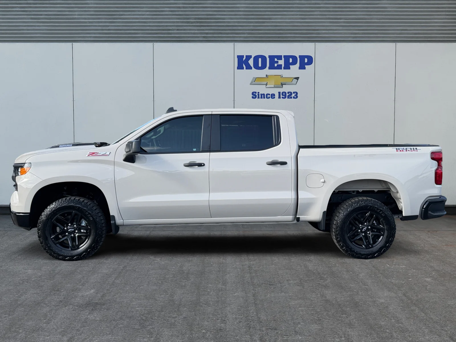 New 2026 White Sands Chevrolet Custom Trail Boss image 2