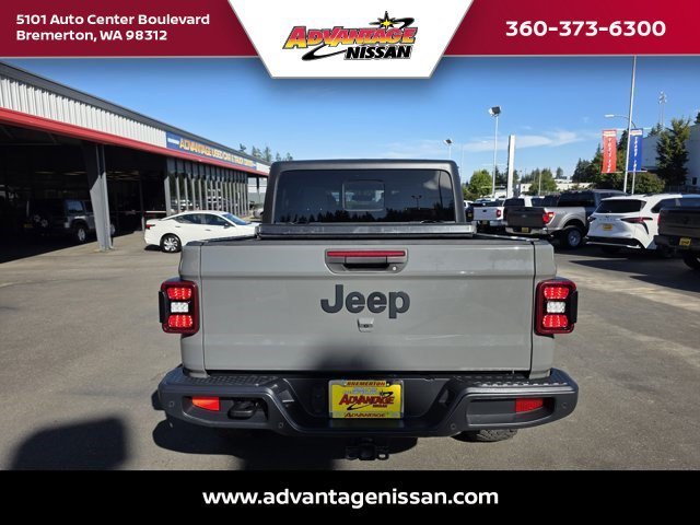 Used 2020 Sting-Gray Clearcoat Jeep Sport S image 4