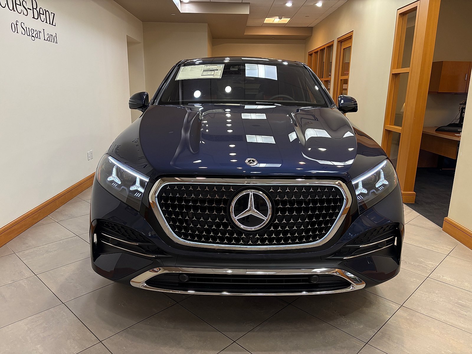 New 2027 Twilight Blue Metallic Mercedes-Benz GLE 450 image 2