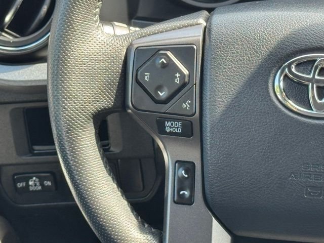 Used 2018 White Toyota TRD Off-Road image 31