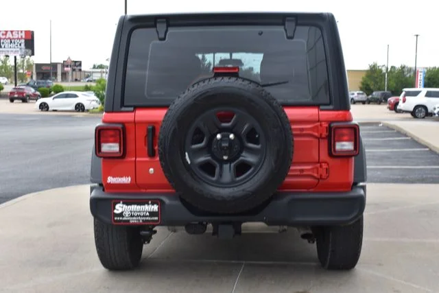 Used 2021 Red Jeep Unlimited Sport image 6