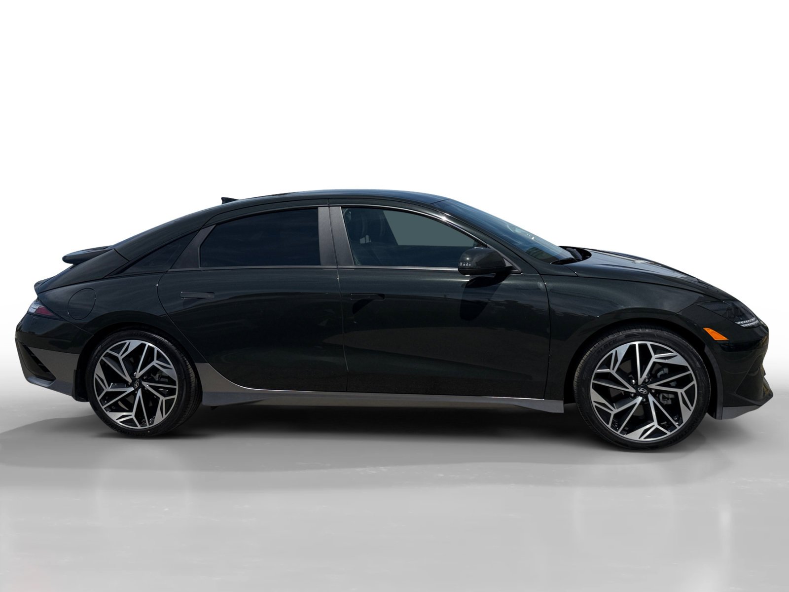 Certified Used 2023 Digital Green Hyundai SEL image 6