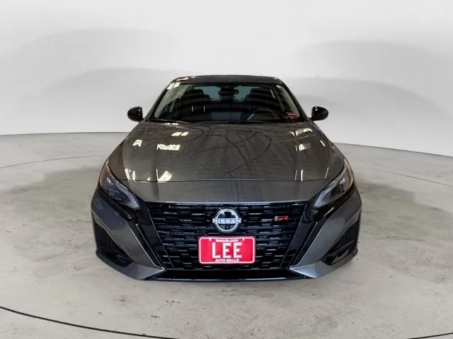 New 2026 Gray Nissan 2.5 SR image 8