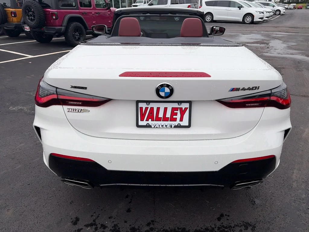 Used 2023 White BMW M440i xDrive image 7