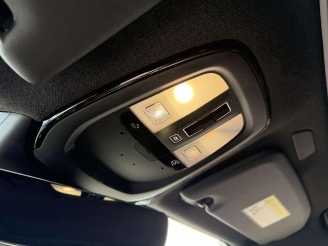 2026 Volvo XC40 Ultra Black Edition - Photo 27