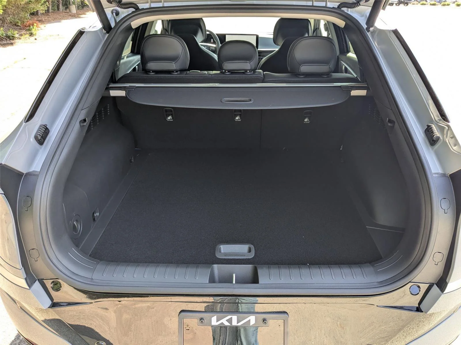 2025 Kia EV6 Wind - Photo 31