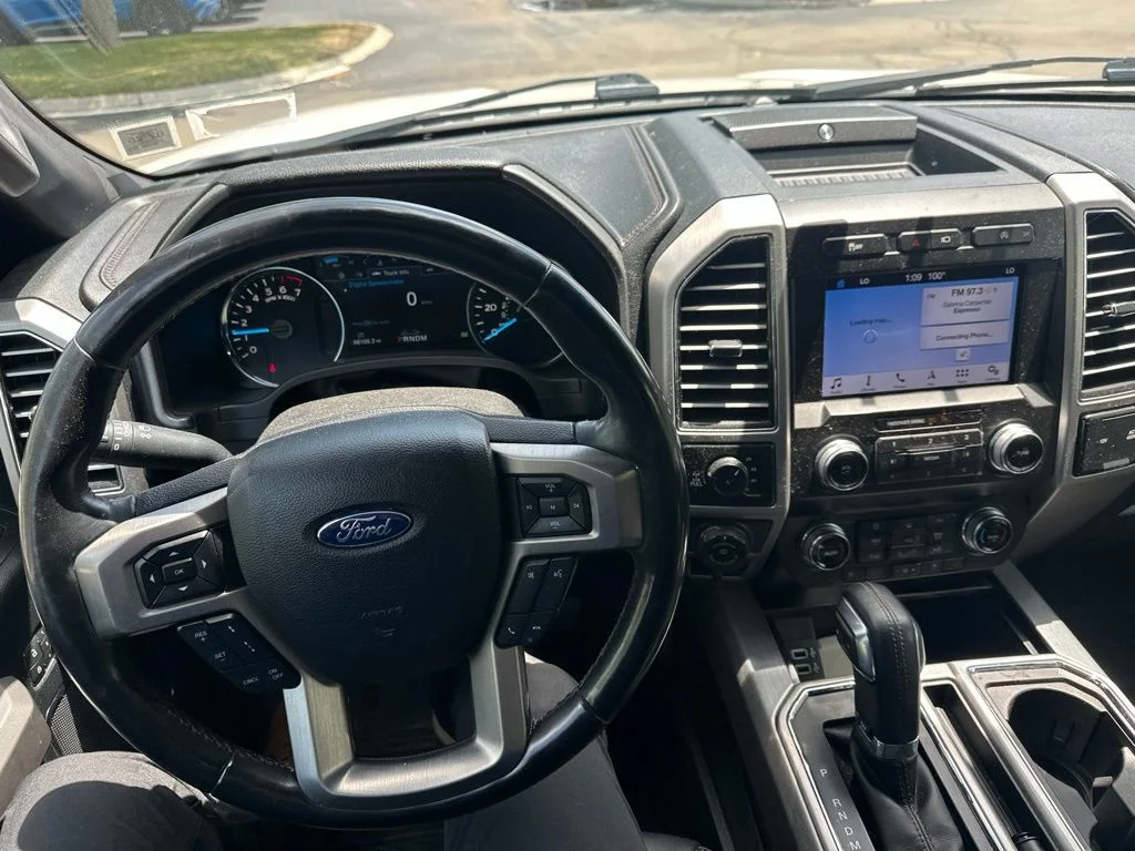 Used 2019 White Ford Platinum image 18