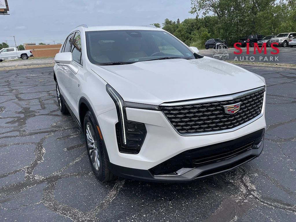 2025 Cadillac XT4