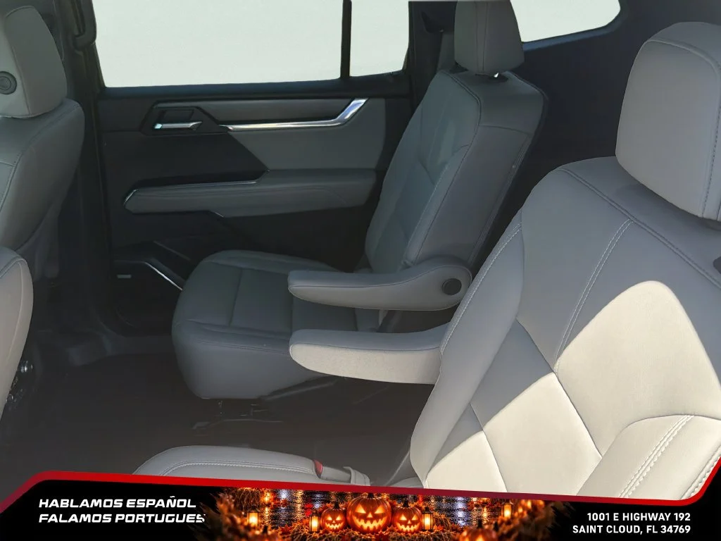 Certified Used 2026 Summit White GMC Elevation image 29