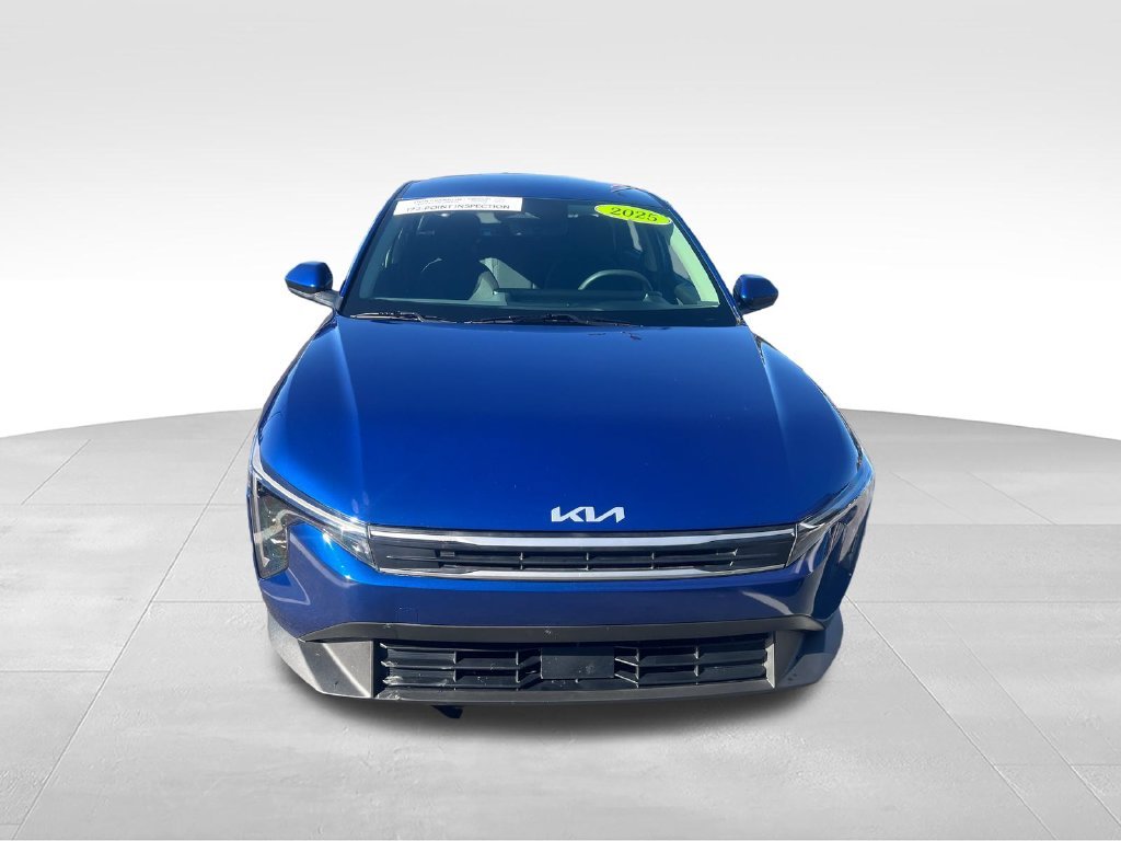 Used 2025 Blue Kia LXS image 9