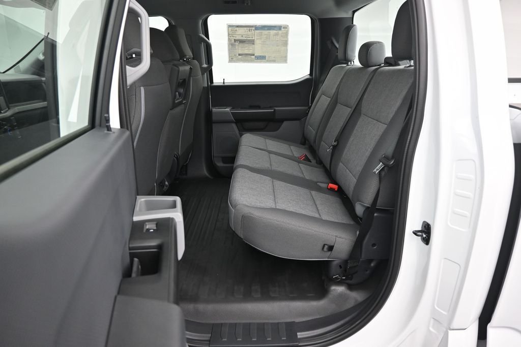 New 2026 Oxford White Ford XL image 10