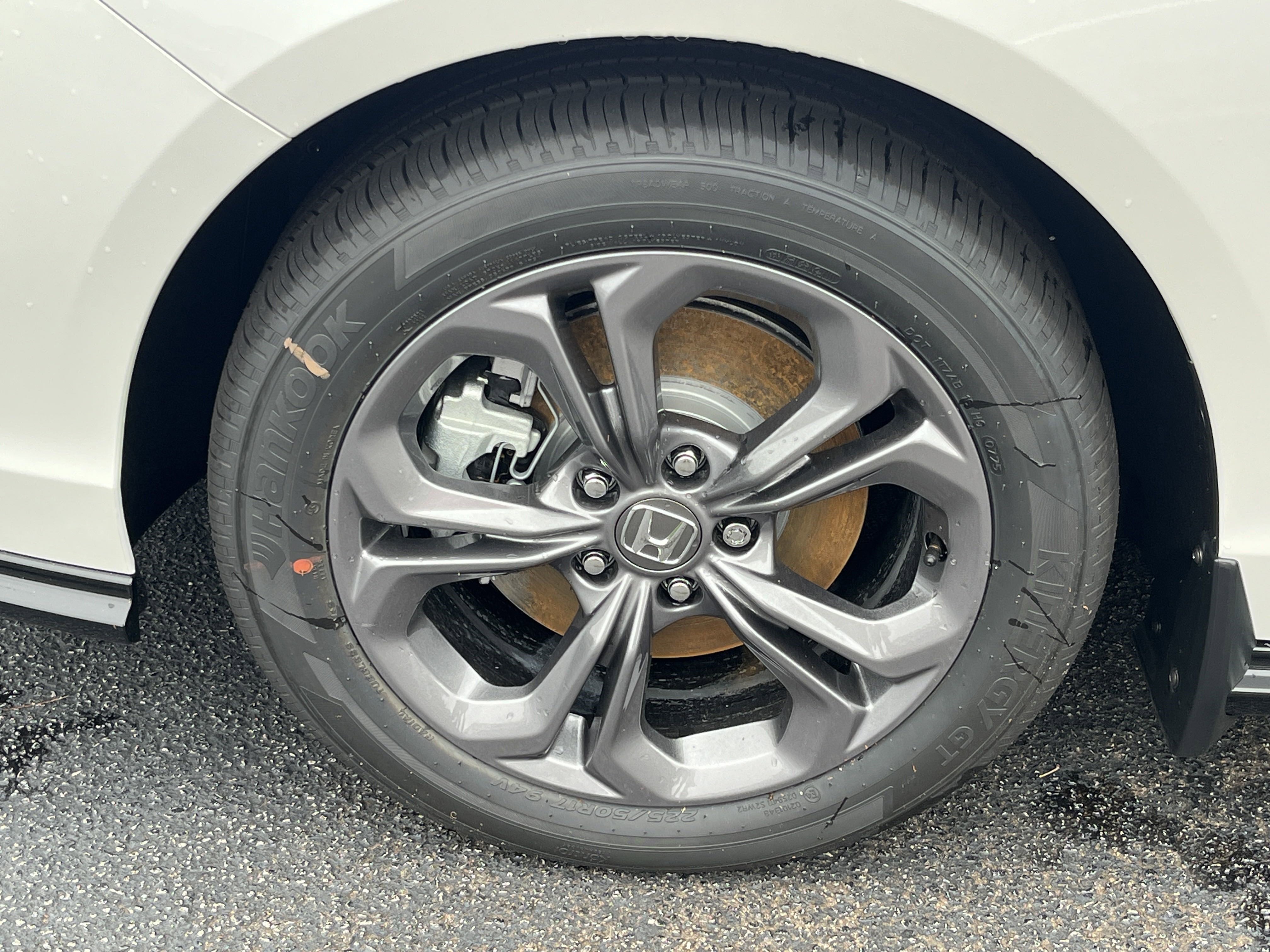 2025 Honda Accord Hybrid EX-L - Photo 29