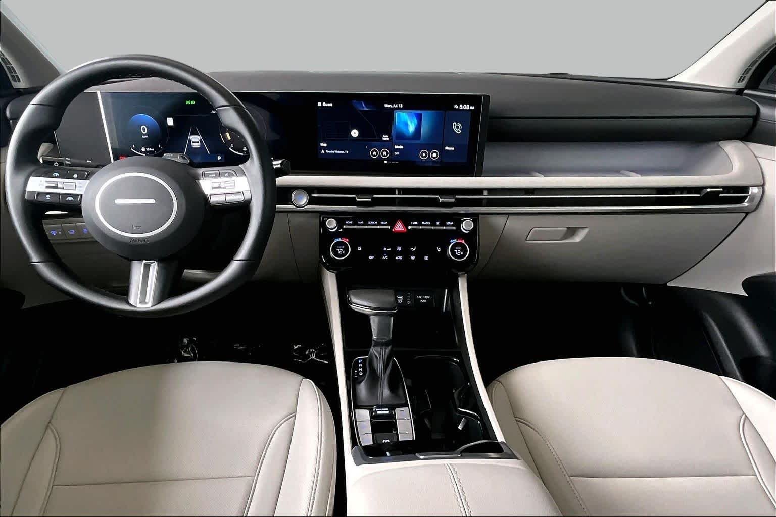 Used 2025 Rockwood Green Hyundai SEL Convenience image 14