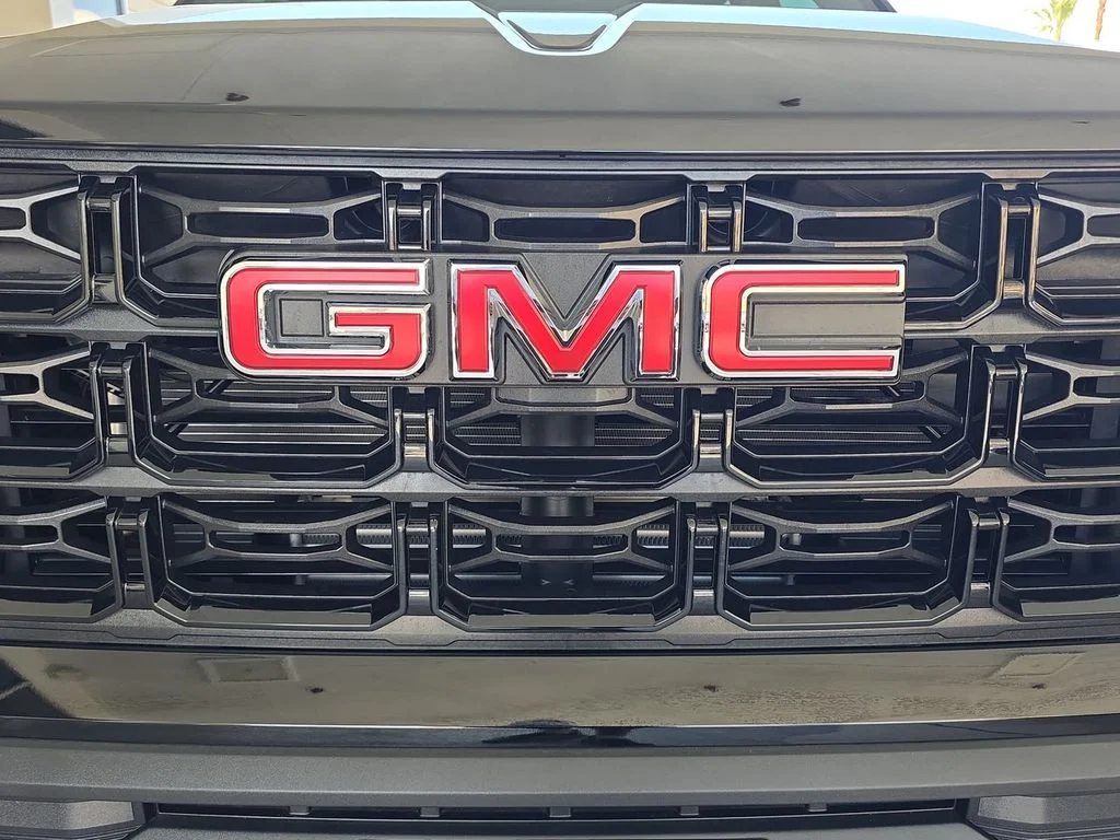 Used 2026 Onyx Black GMC 2WD Elevation image 32
