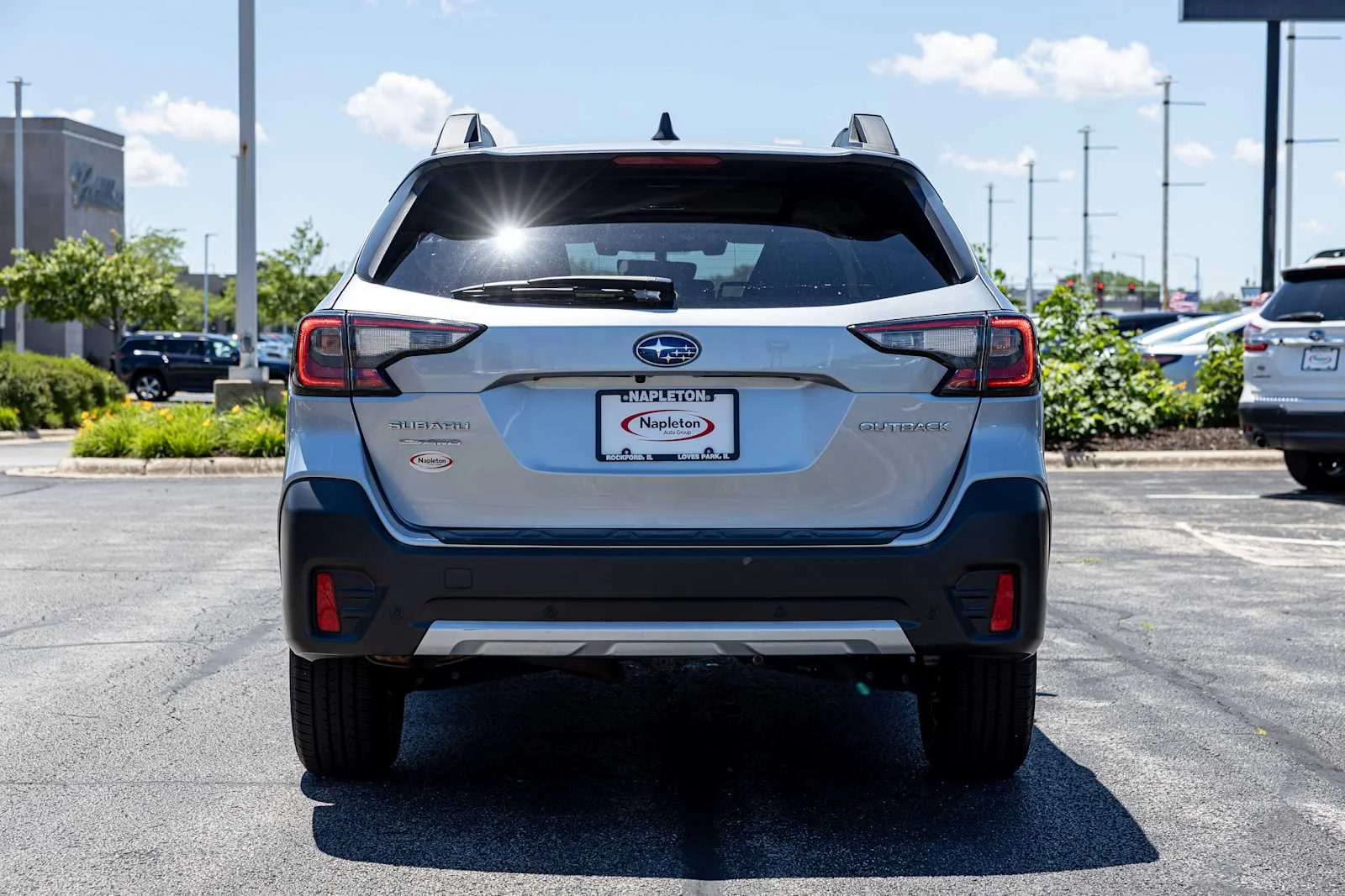 Used 2021 Silver Subaru Limited image 5