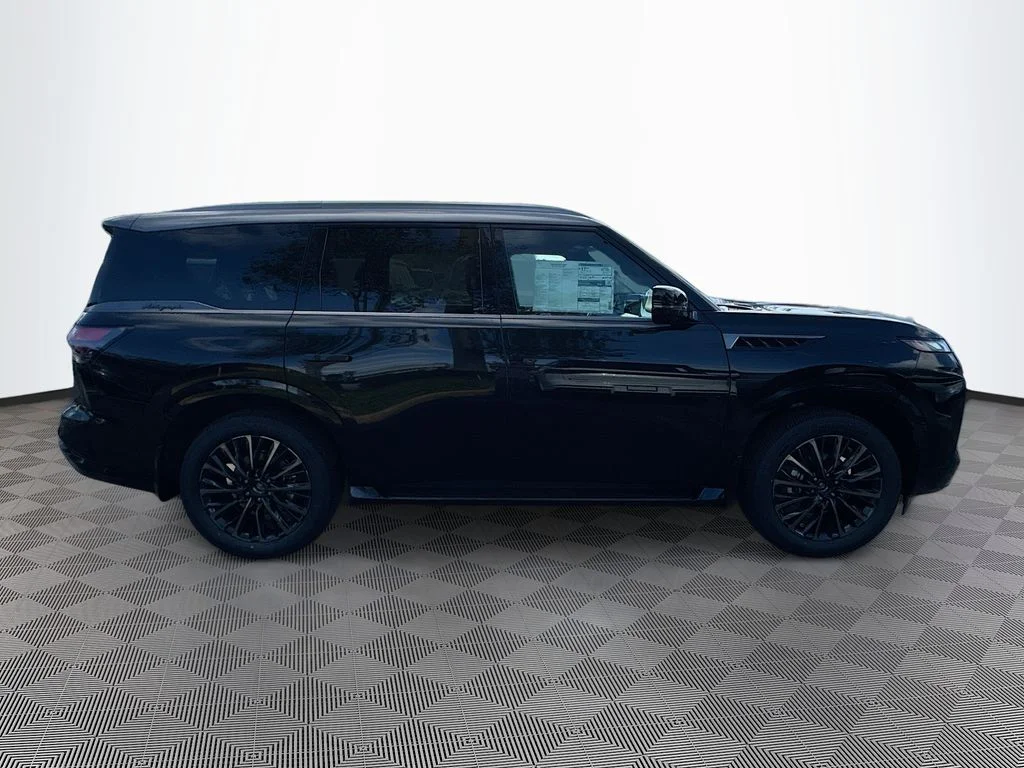 New 2026 2T MINERAL BLAC INFINITI Autograph 4WD image 4