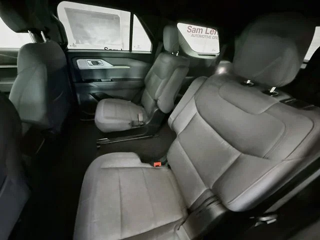 New 2027 Vapor Blue Metallic Ford Active image 24