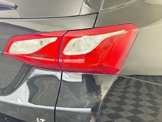 Used 2020 Mosaic Black Metallic Chevrolet LT image 30