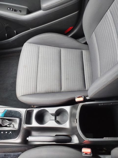 Used 2018 Blue Kia LX image 18